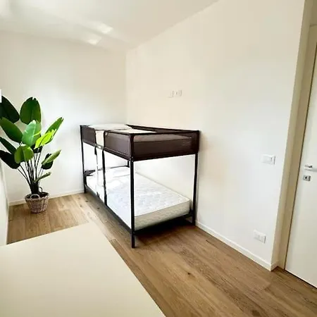 A Due Passi Dal Mare-cube Palace Appartamento *